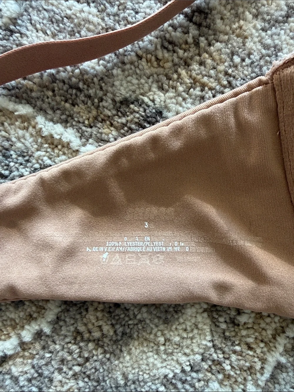 SKIMS fits everybody t shirt bra 34C - Picture 6 of 7